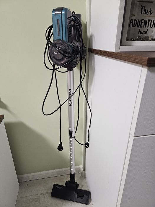Вертикална прахосмукачка Rohnson