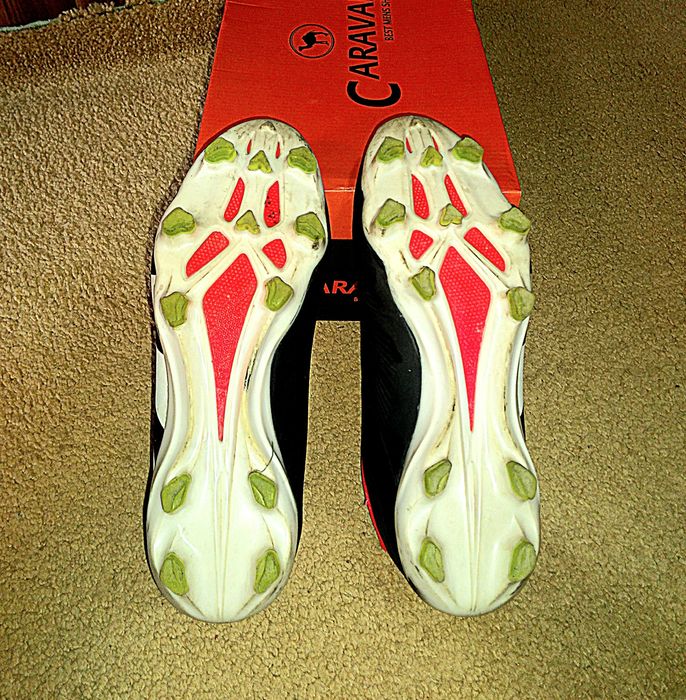 ADIDAS PREDATOR arginal narxi 300 ming so'm kelishamiz