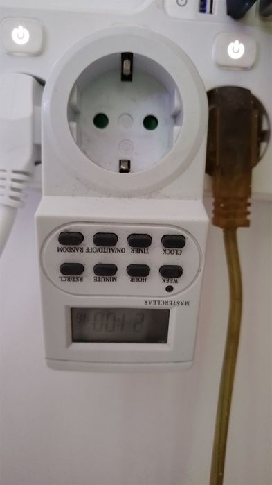 Priza programabila digitala Well pentru interior 16A max 3500W