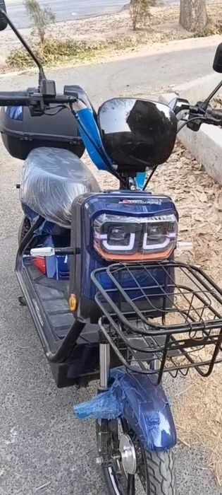 sukuter sotladi  yangi 2025yil