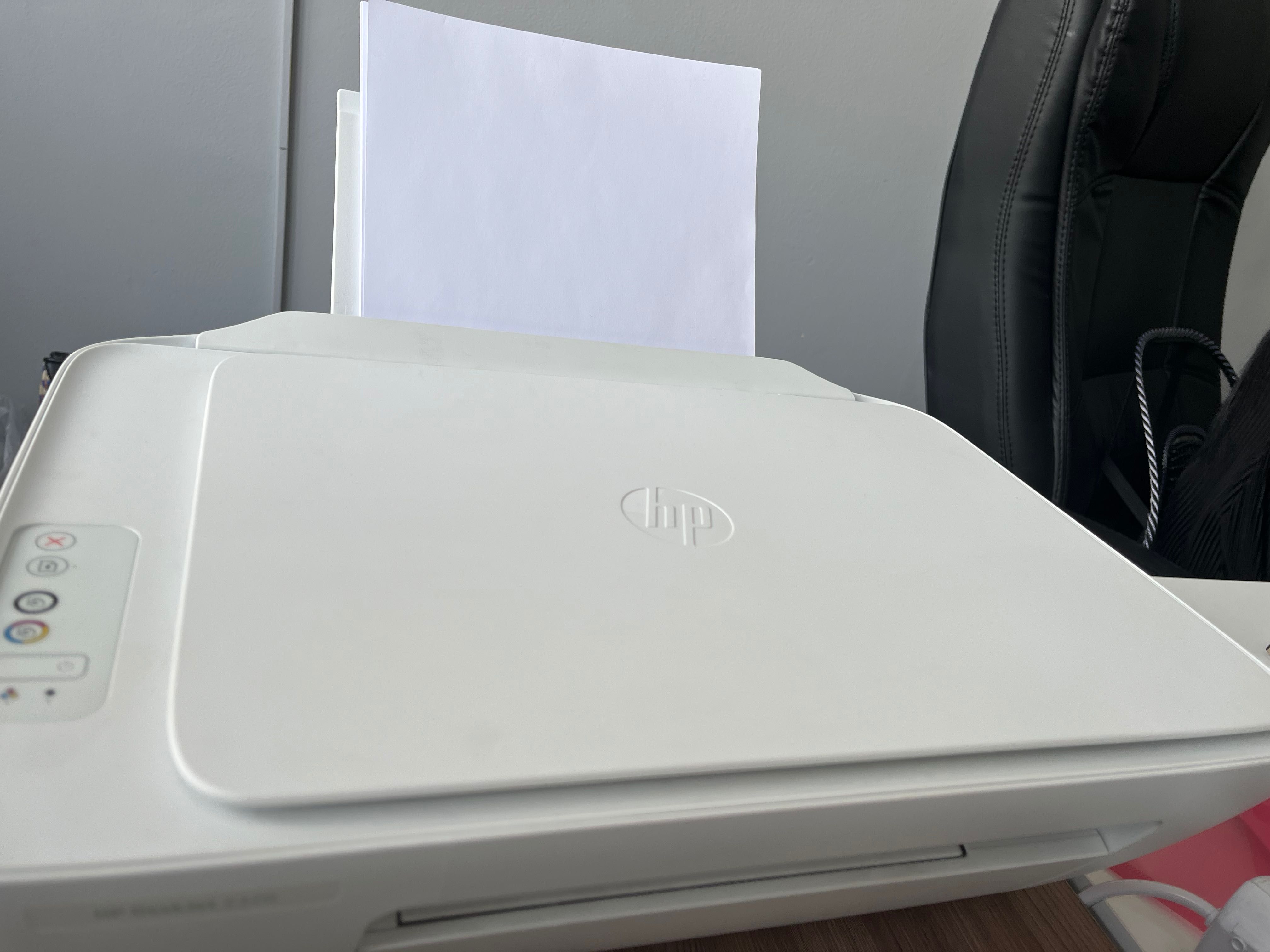 Принтер HP DeskJet 2320