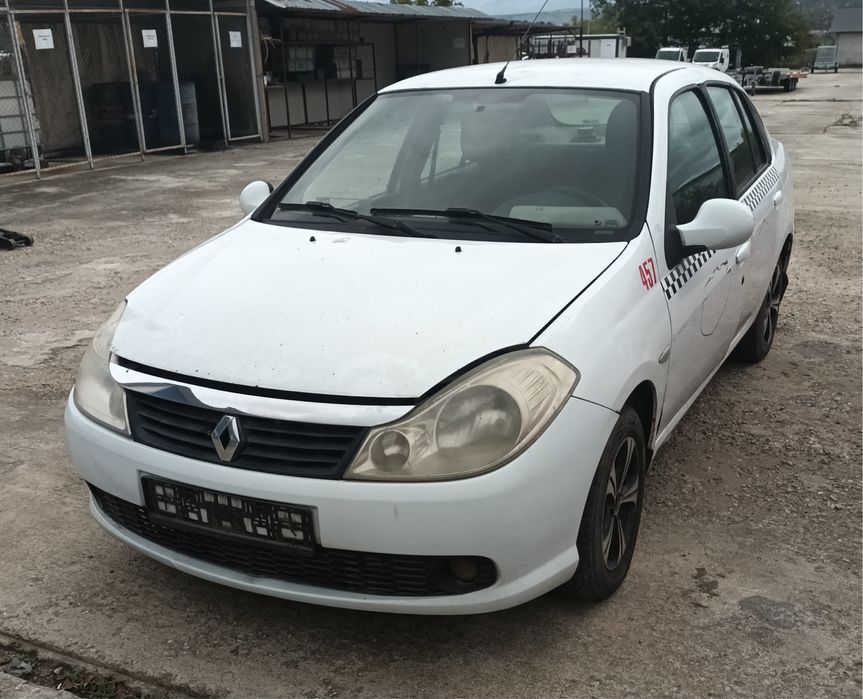 Dezmembrez Renault Symbol, 1.2 benzina, tip motor D4F-G7