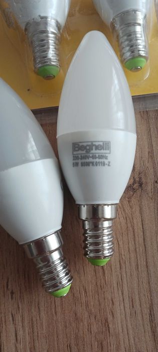 Лед електрични крушки 4броя лот