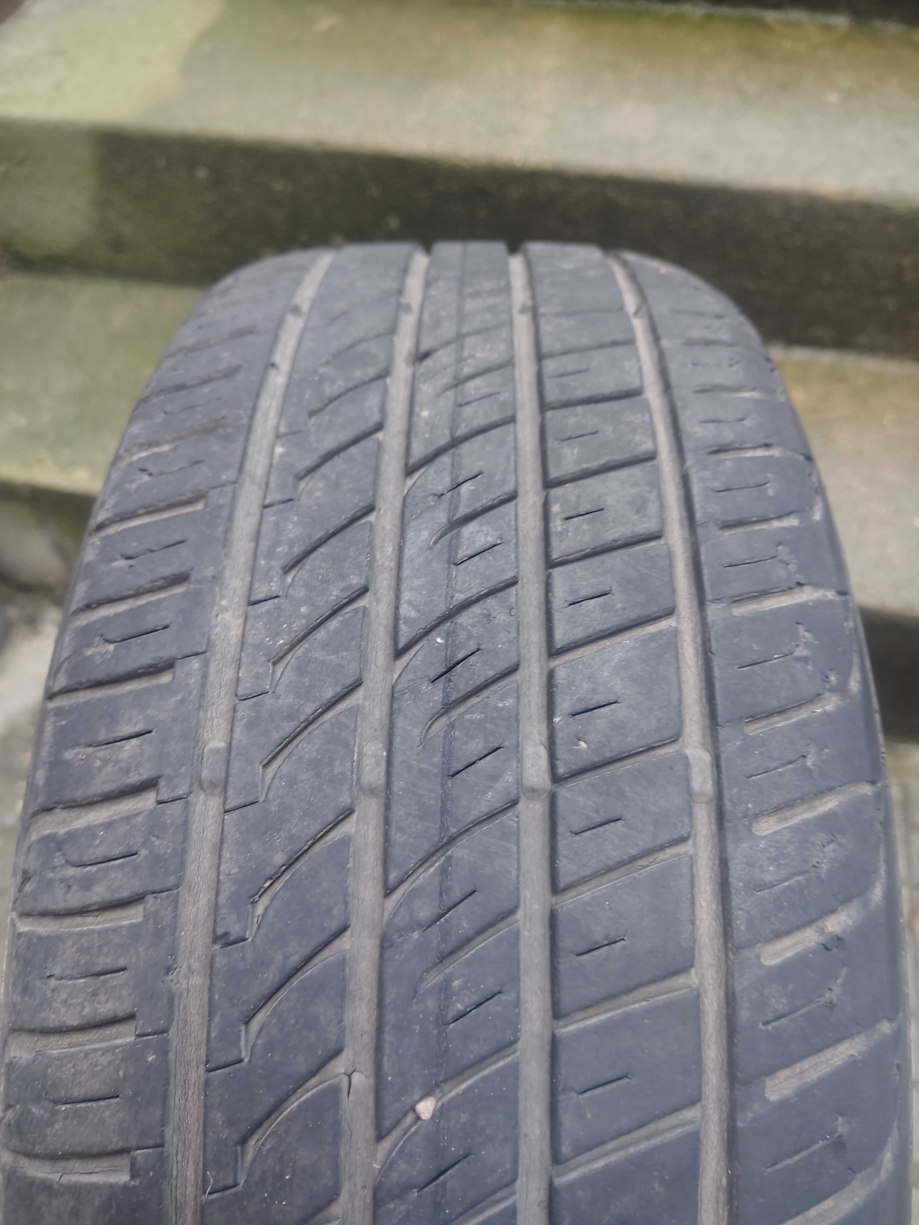 Летни гуми 195/50 R15 4 броя
