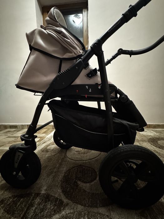 Carucior Bebelusi Pink