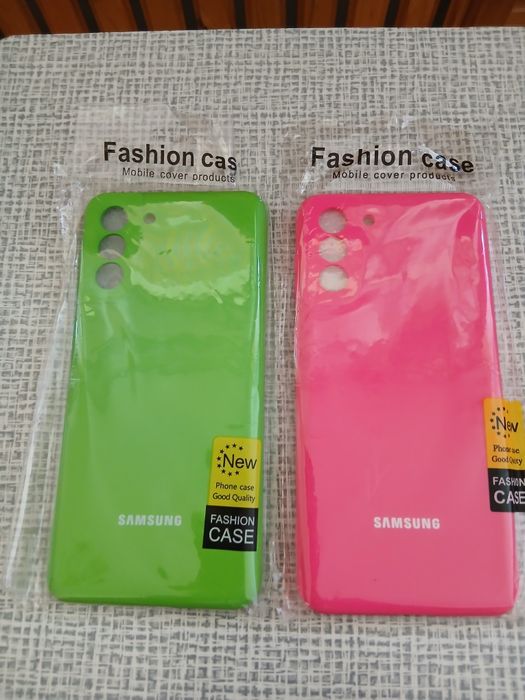 Чехлы для телефона.