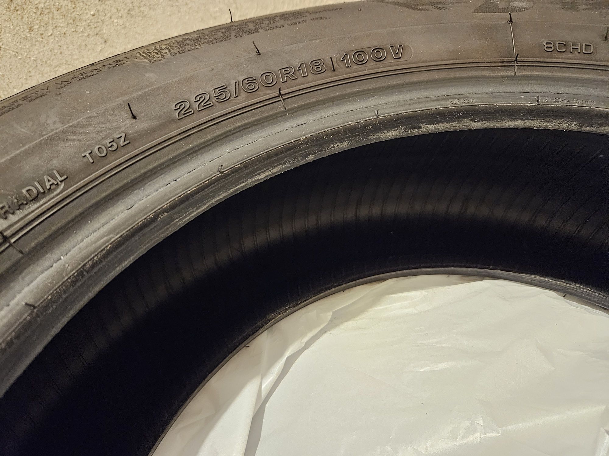 225 60 18 - Bridgestone Turanza T005 - Летни гуми