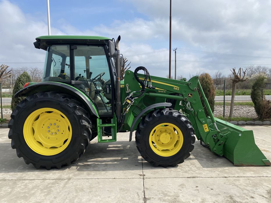 John Deere 5100R