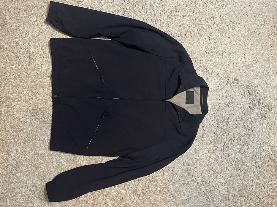 Куртка джемпер новый 100% один не ношенные