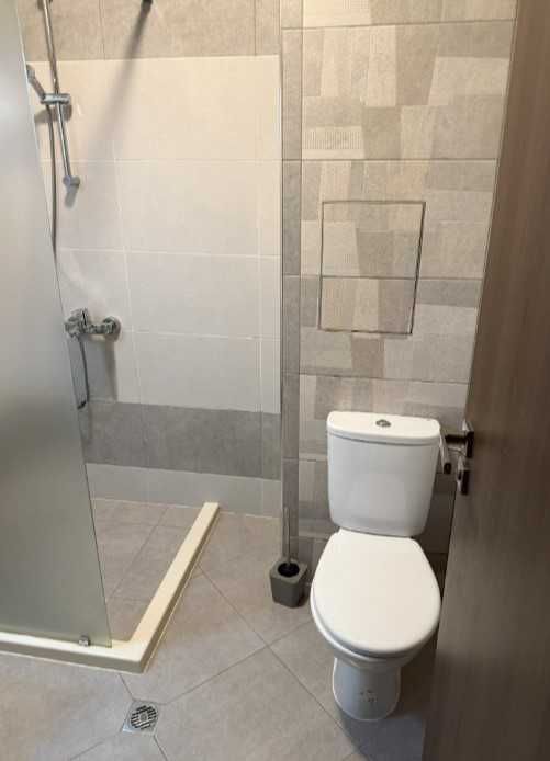 Дава се под наем Тристаен апартамент в София, Изток - 115 кв.м за 1000 € - Снимка #9