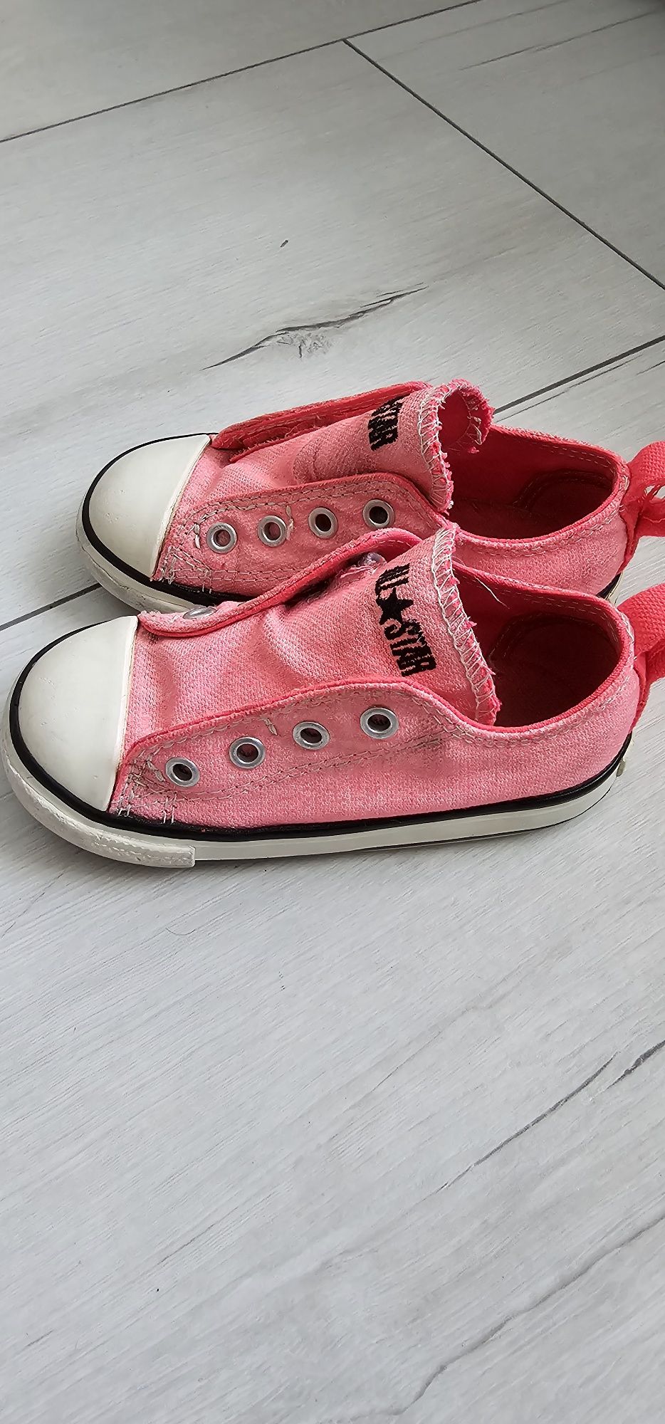 Tenisi  Converse