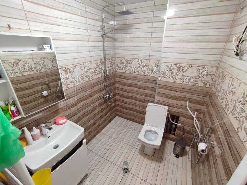 Продава се Тристаен апартамент в София, Зона Б-19 - 90 кв.м за 1555 €/кв.м - Снимка #8