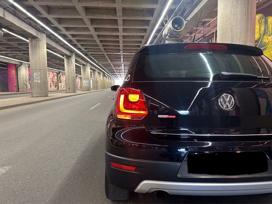 Volkswagen Polo Croos