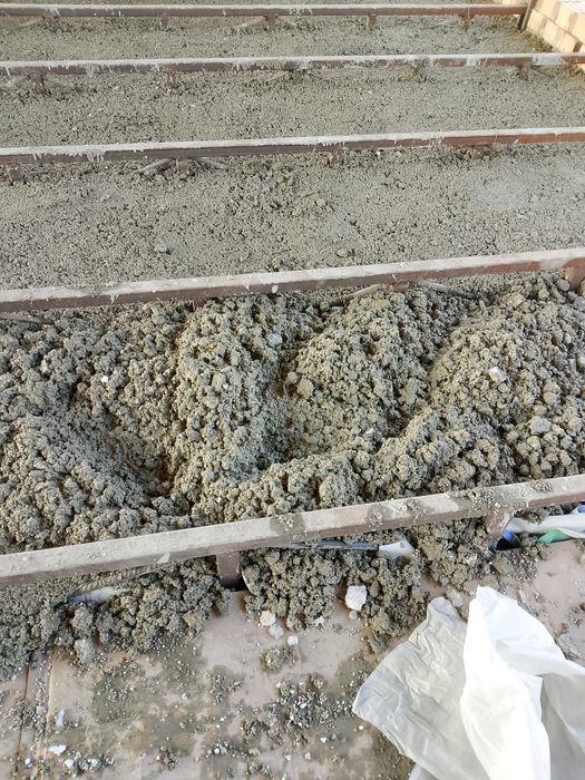 Полистирол лу́мбоз стяшка иссик том лумбоз Lomboz