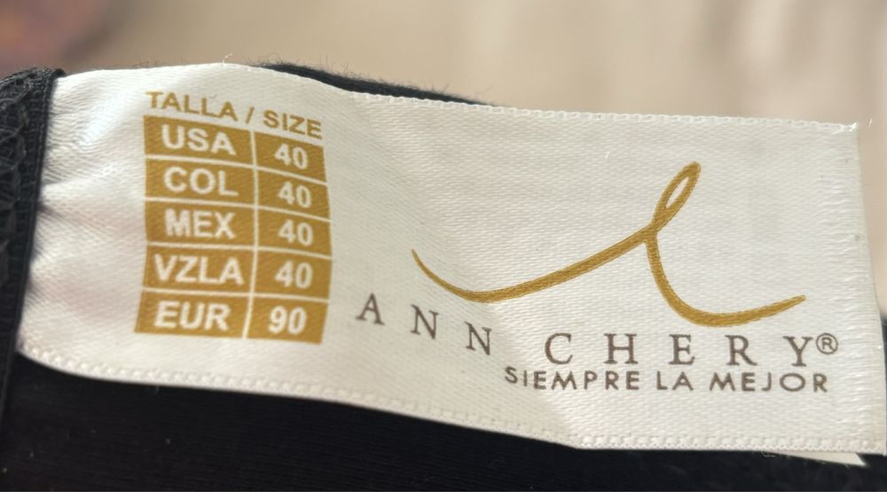 Ann Cherry срочно продам в отличном состоянии