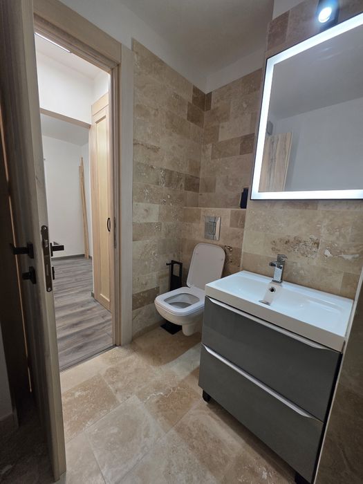 Apartament la parter zona Spital