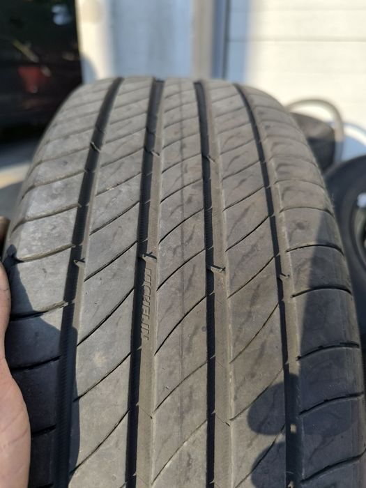 195/65/15  Michelin cu jante pt Passat b5