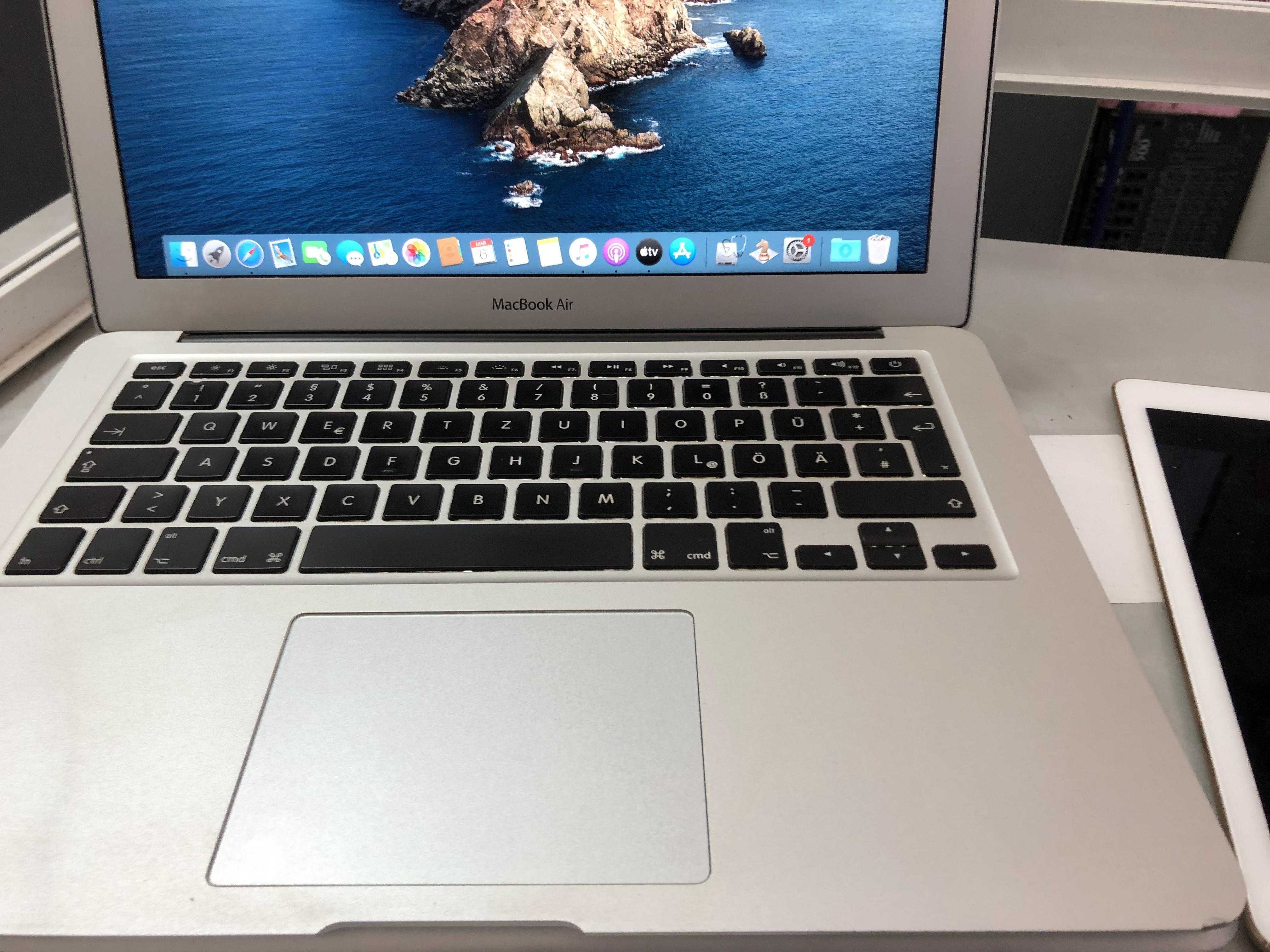 MacBook Air A1466 2012