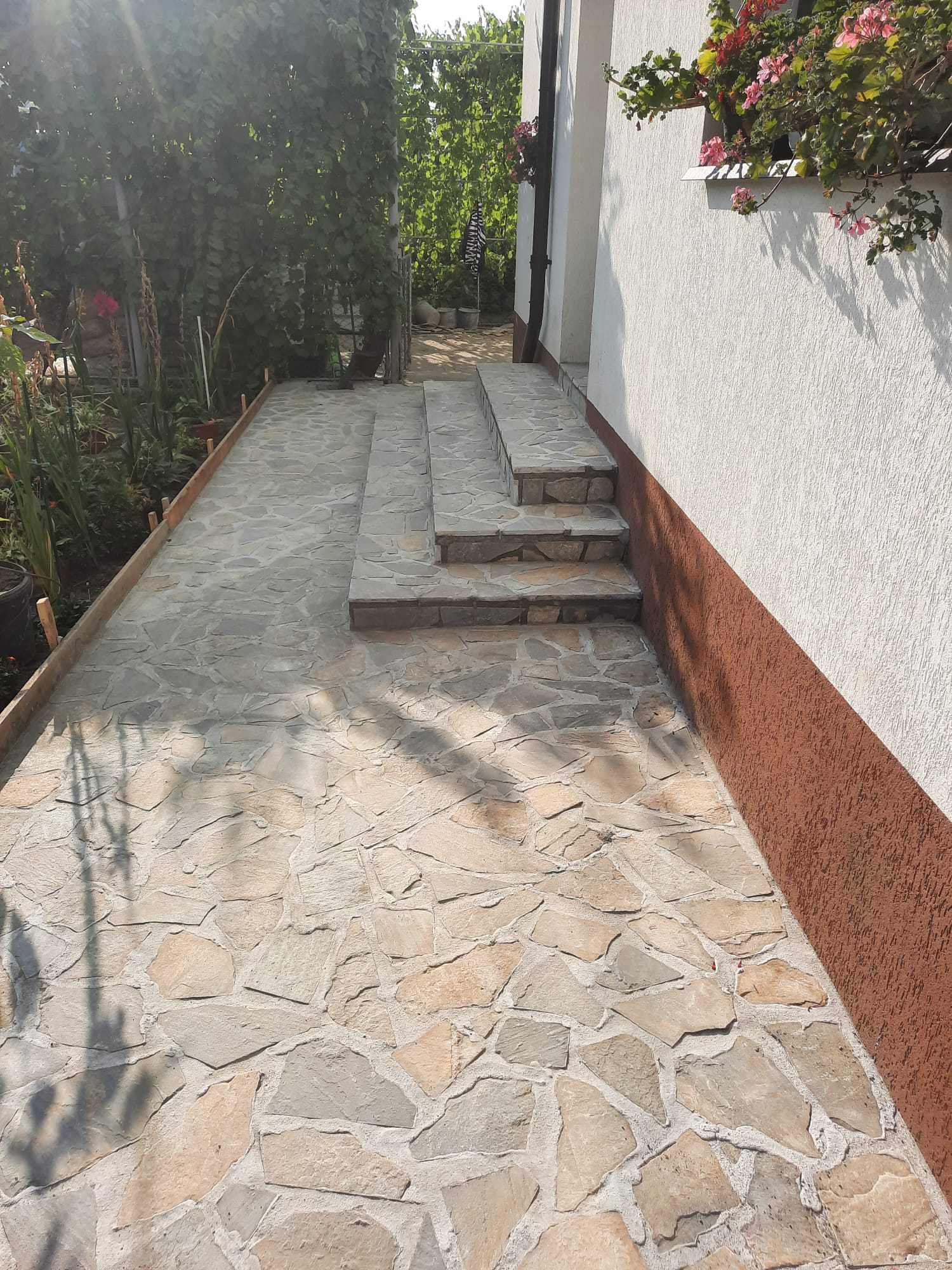 Piatra Naturală de Munte pentru Design Clasic sau Contemporan