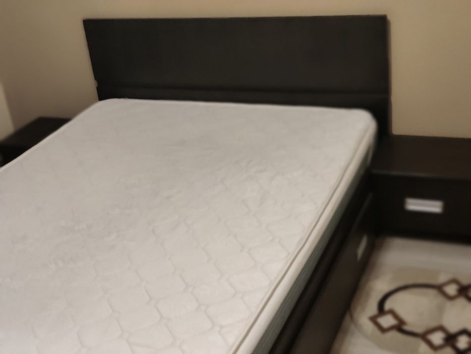 Pat dormitor și noptiere