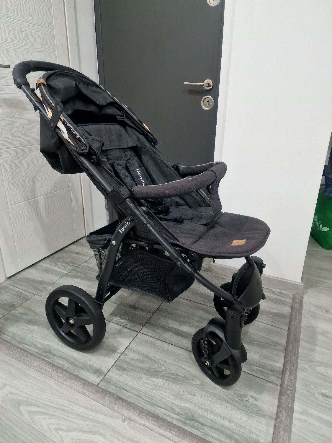 Carucior sport pliabil Lionelo Annet plus