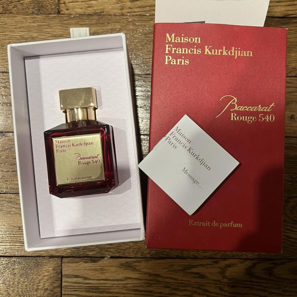 Baccarat Rouge 540 Extrait De Parfum
