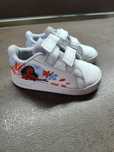 Маратонки за момиче adidas 21 номер 13,5 см стелка
