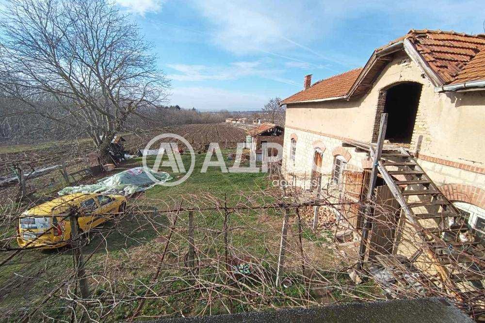 Продава се Промишлена сграда в Разград, Център - 255 кв.м за 326 €/кв.м - Снимка #1