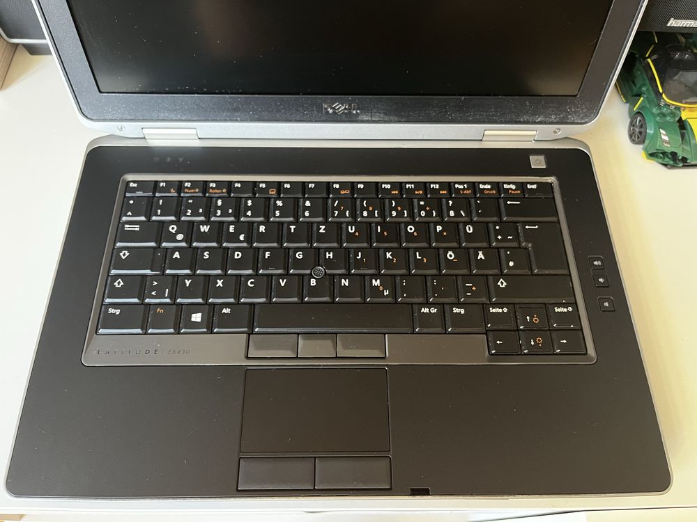 Лаптоп Dell E6430