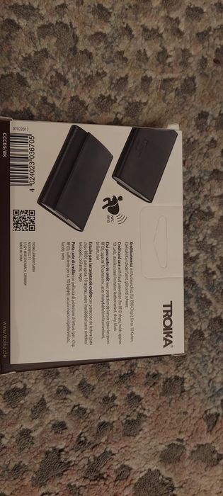 Suport card de credit Troika