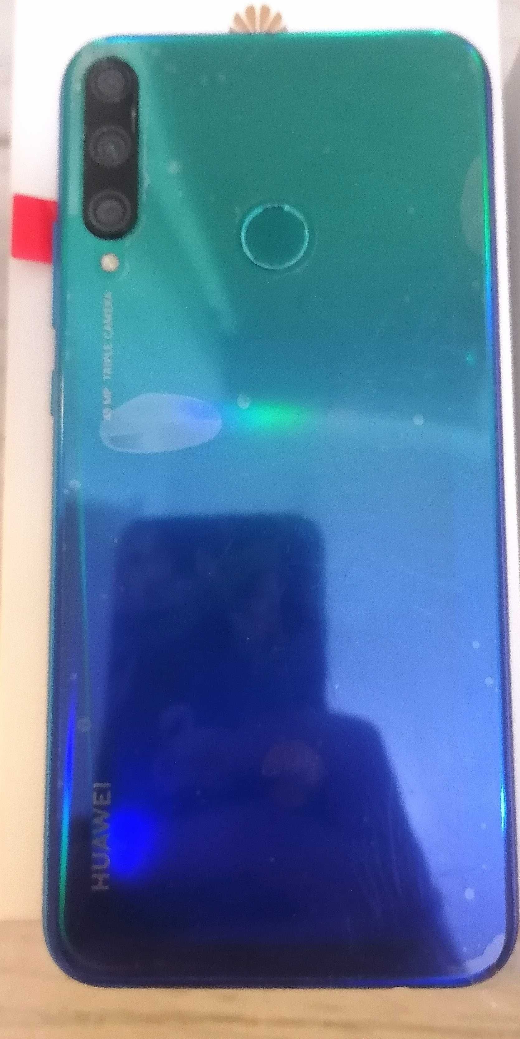 HUAWEI P40 Lite E. Чисто нов