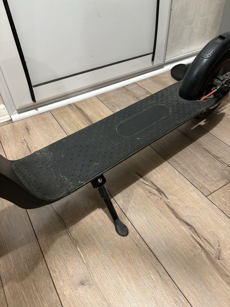 Тротинетка  E-scooter X7