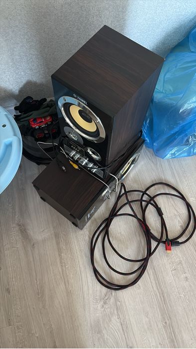 Колонки стационарные, на компьютер