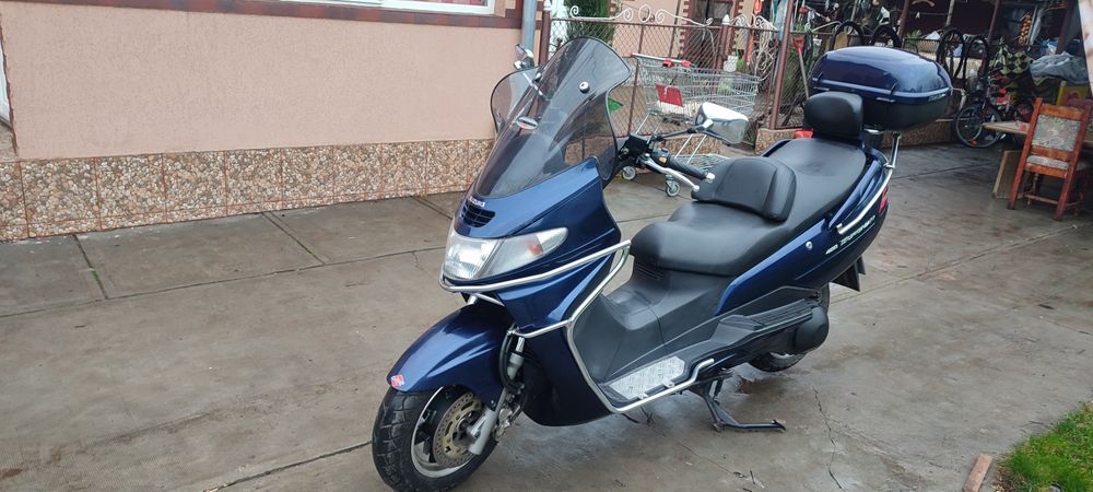 Suzuki burgmann 400 2003
