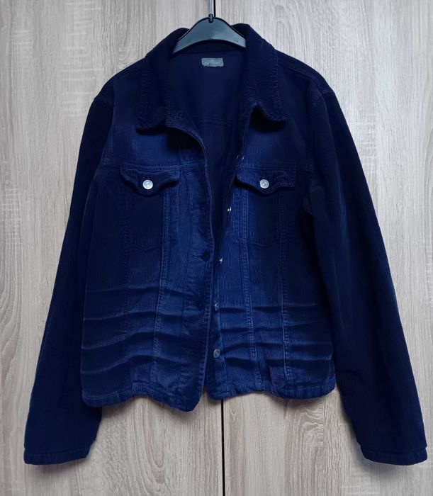 Jacheta grosuta de catifea raiata bleumaren, marime L / 42