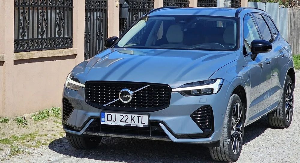 Volvo XC 60 Primul proprietar,masina este impecabila,ca noua.