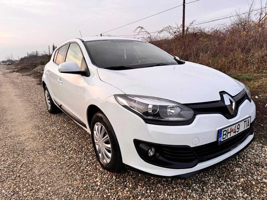 Renault Megane III facelift 1.5 dci luata din Romania istoric la zi