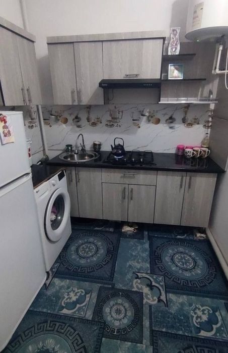 Geofizika tomonda 3 xonali uy sotiladi