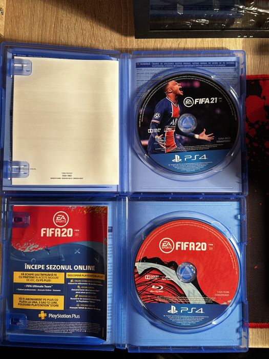 CADOUL PERFECT! PS4 Slim in stare IMPECABILA + Controller + 4 Jocuri