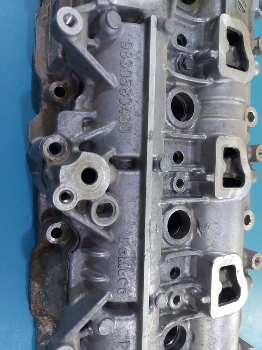 Chiulasa și capac cu axe ford 1.5 ztda