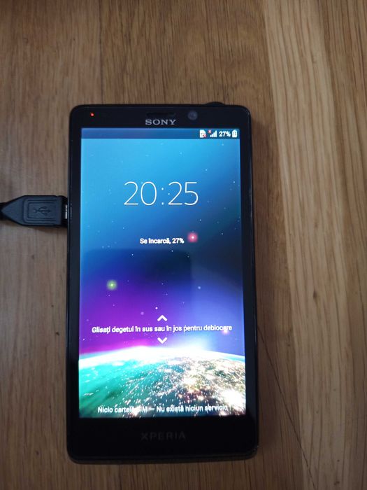 Telefon sony Xperia  Lt 30