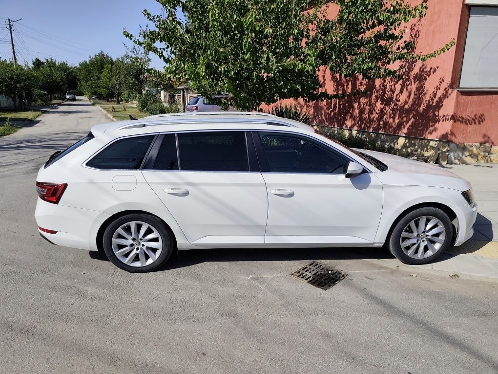 2.0 TDI, 150 к.с., ръчна 6-степенна, кожа, вс. платено!