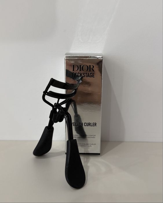 Dispozitiv cleste pentru intoarcere gene DIOR