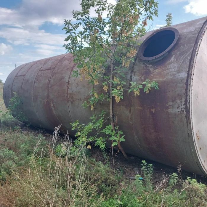 Ёмкосьти  бочки  резервуары