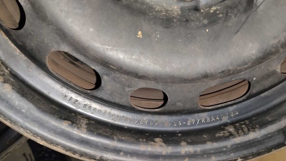 Четири железни джанти 16 цола, 6 x 1/2 J, Мазда