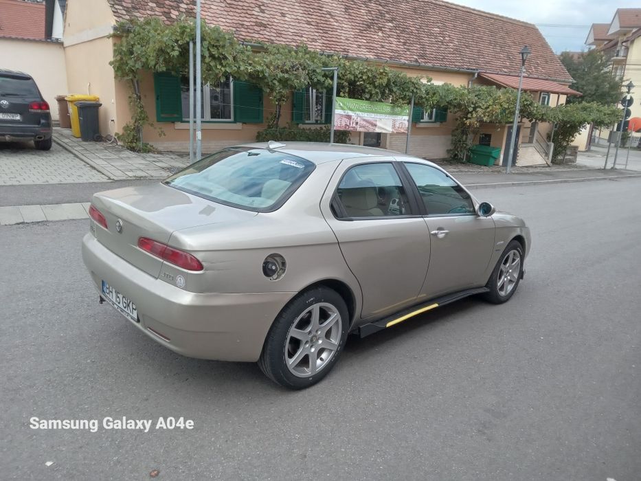 Vând Alfa Romeo 156 an 2005 1.9 jdm 115 cai Acte la zi proprietar