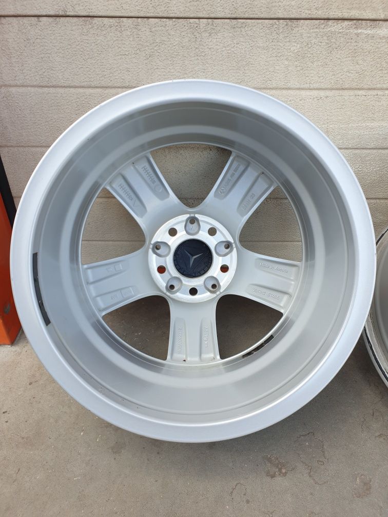 Оригинални джанти за МЕРЦЕДЕС MERCEDES R17 5x112 ET48.5 7J