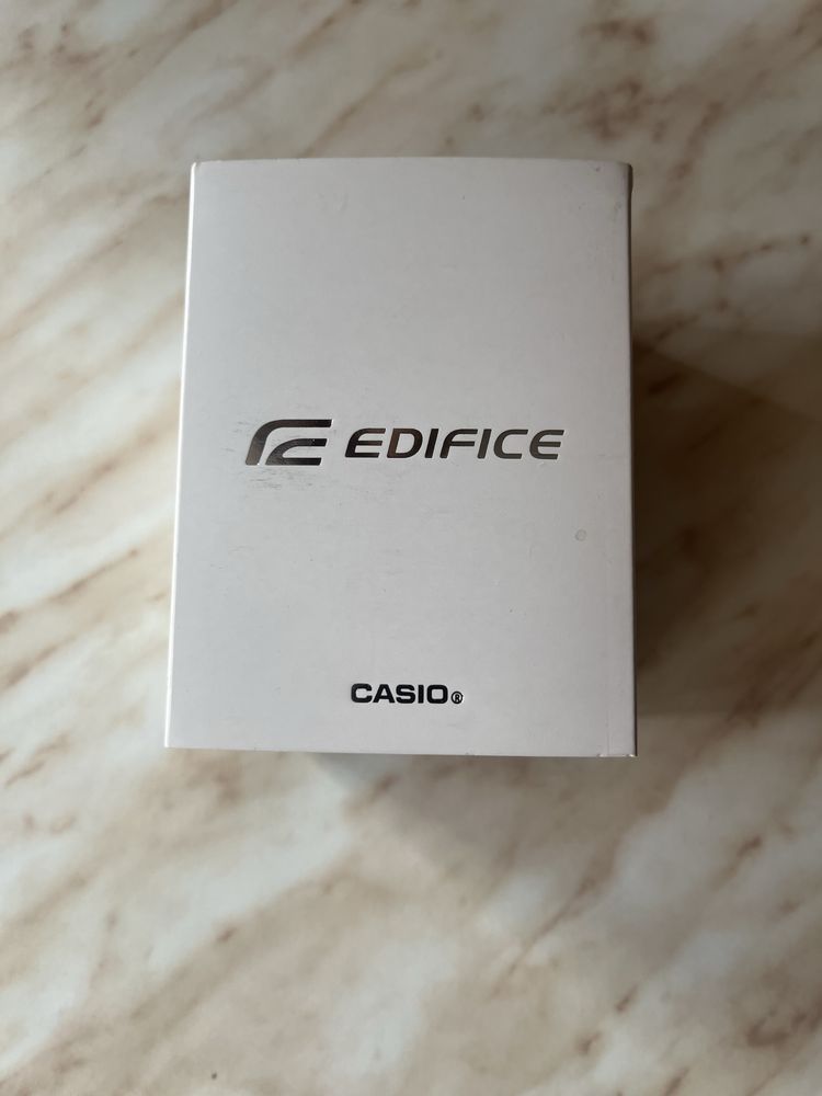 Продавам Casio EDIFICE