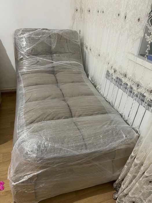 Диван-кровать и пуфик есть рассрочка от каспи