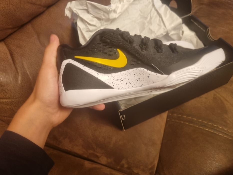 Kobe pronto 9, noi